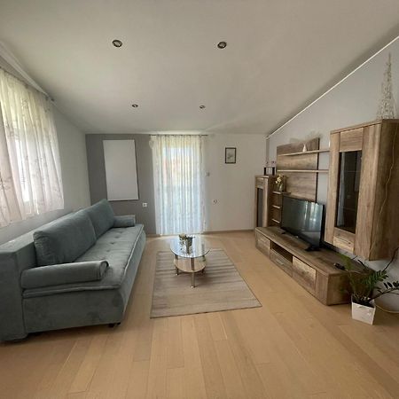 Apartments Meri ヴォディツェ エクステリア 写真