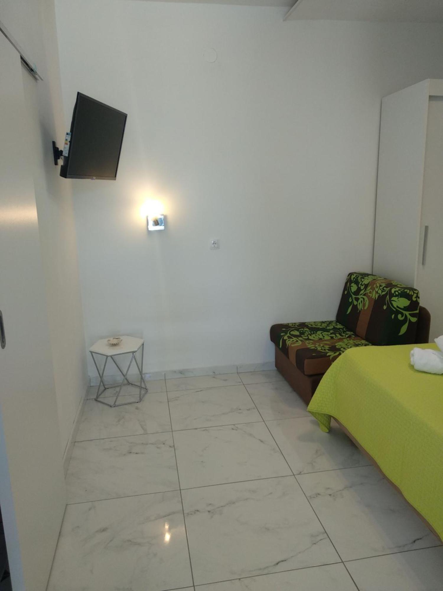 Apartments Meri ヴォディツェ エクステリア 写真