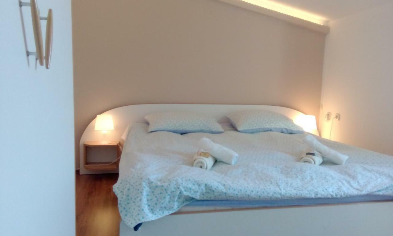 Apartments Meri ヴォディツェ エクステリア 写真