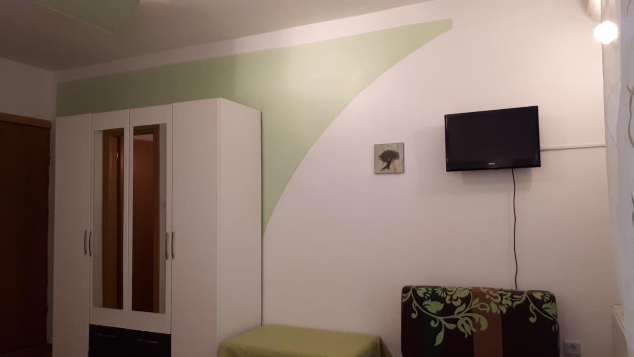 Apartments Meri ヴォディツェ エクステリア 写真